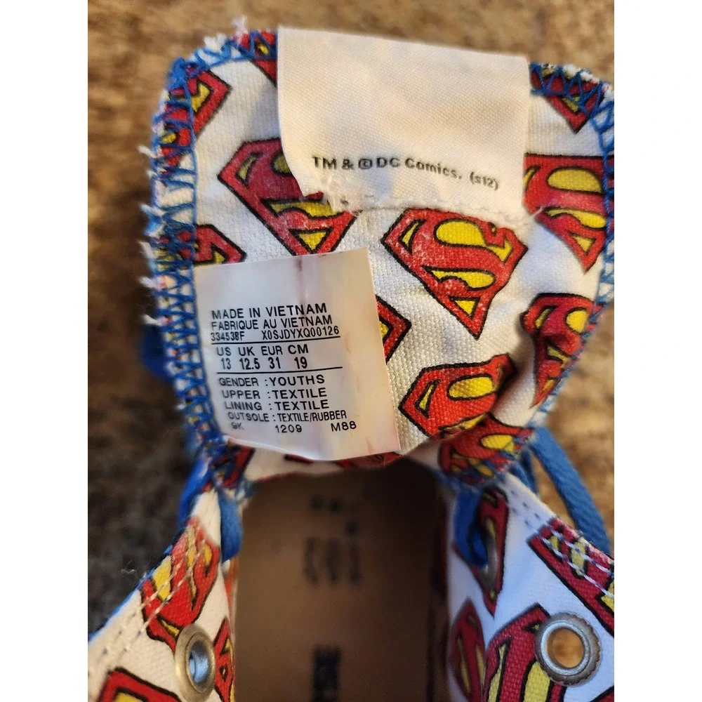 Converse Chuck Taylor Superman Man of Steel DC Comics High Top Youth Size 13